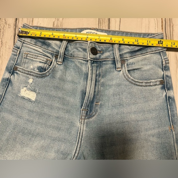 Hidden Happi High Rise Flare Jean - Picture 7 of 15